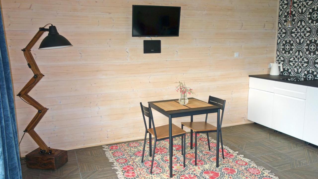 Dzikie Lisko - Apartament Z Tarasem Lesko Ngoại thất bức ảnh